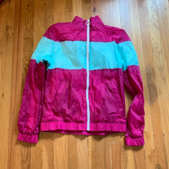American Apparel Other - American apparel colorblock windbreaker size L 🏷